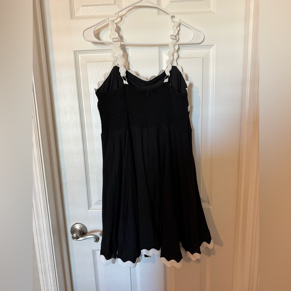 Rick Rack Dress - Picture 2 of 3